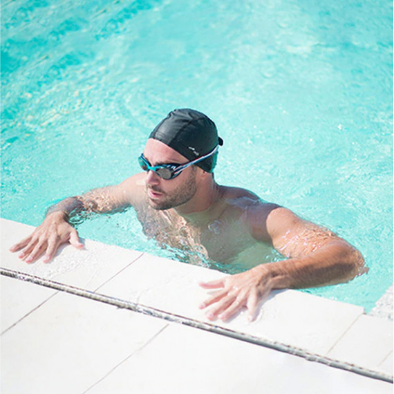 http://43.204.22.136/products/black-solid-swimming-cap